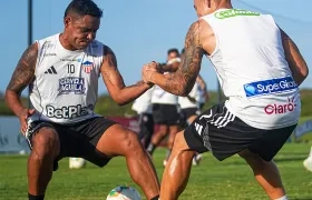 Luis Fernando Muriel y Harold Rivera durante un entrenamiento.