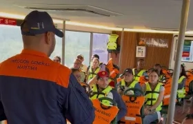 Personal de la Dimar en jornadas de vigilancia durante los transportes por vía marítima. 