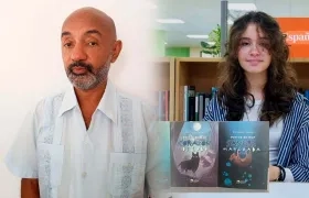 El porta Benjamín Méndez y la escritora Paz Garcés.