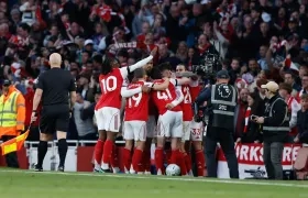Momento de la celebración del gol.
