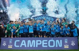 La celebración de los jugadores de Belgrano.