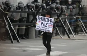 Mediadores llaman a un nuevo diálogo tras 25 días de bloqueos de carreteras en Bolivia