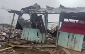 La caseta destruida tras la fuerte explosión. 