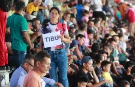 Desplazamiento masivo en el Catatumbo por conflicto entre ELN y disidencias de las FARC en 2025.