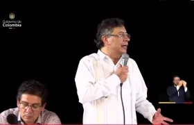 El Presidente Gustavo Petro ante pescadores de Ciénaga, Magdalena 