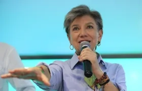 La exalcaldesa de Bogotá, Claudia López.