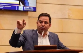 El senador Carlos Meisel.