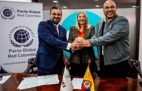 La C.R.A. suscribió el memorando de entendimiento con la ONU en Bogotá. 