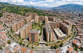 El mayor peso de hogares que viven en arriendo o subarriendo se registra en Bogotá, con 57,4%. 