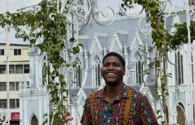 Enrique Mena, fundador de la marca de moda Visaje Negro.