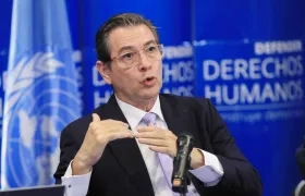 Representante del Mecanismo Internacional de Expertos Independientes de las Naciones Unidas para promover la justicia y la igualdad racial, Víctor Rodríguez Rescia. 