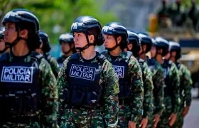Mujeres denuncian acoso sexual durante exámenes de ingreso del Ejército.