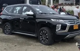 Vehículo donde se transportaban las víctimas fue baleado por miembros del ELN. 