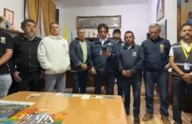 Representantes de los organismos defensores de derechos humanos. 