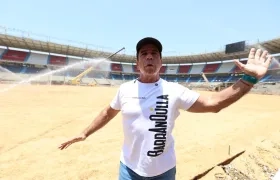 El alcalde Alejandro Char recorrió las obras del estadio junto a Zona Cero.