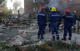 Doble atentado a vehículo de misión humanitaria en Ucrania.