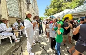 Las personas disfrutaron de muestras culturales. 