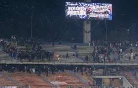 Los desórdenes presentados en la tribuna norte del estadio Atanasio Girardot.