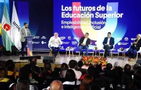 Más de 50 mil profesores universitarios se capacitaron en competencias digitales y uso de IA