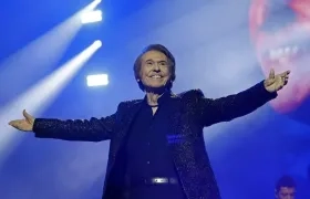 El cantante Raphael.