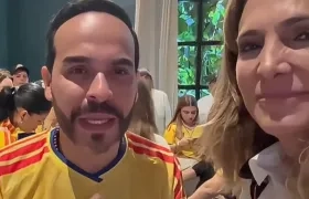 Abelardo De La Espriella y María Elvira Salazar.