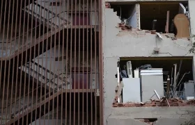 Edificio afectado por terremotos en Caracas.