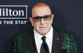 El productor musical Clive Davis.