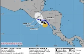 La zona costera de El Salvador será "la más afectada" por la tormenta tropical Cristina
