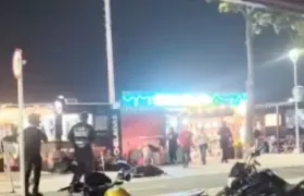 El prestamista quedó muerto en el lugar de los hechos, en pleno Malecón del Río. 
