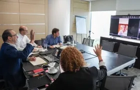 Reunión del presidente del CAF con José Manuel Restrepo.