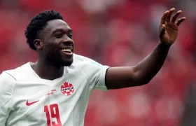 Alphonso Davies, jugador de la selección de Canadá.