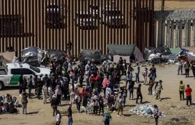 La detención de migrantes centroamericanos en EE.UU. y México cayó un 67 % frente a 2025