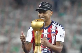 Luis Muriel levantó su primer título como jugador de Junior.