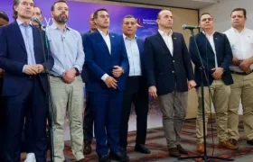 Alcaldes de las ciudades capitales del país. 