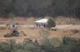 Se estima que estima que al menos 800 personas han sido enterradas en el lugar.
