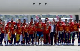 Los jugadores de España y el cuerpo técnico.