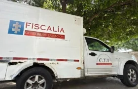 El cuerpo del motocarrista fue trasladado a Medicina Legal. 