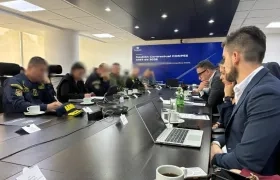 Reunión de inspección con Ministerio de Defensa.