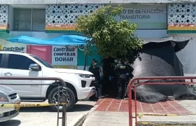 La Policía en la URI La Cordialidad tras la fuga. 