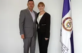 Los exdirectores de la USPEC, Ludwing Joel Valero Sáenz y Carmen Cecilia Simijaca Agudelo.