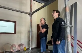 Gobernador Eduardo Verano junto con el secretario del Interior, José Antonio Luque. 