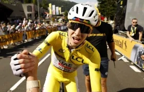 El esloveno Tadej Pogacar tras ganar la décima etapa del Tour de Francia.