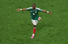 Julián Quiñones, delantero de origen colombiano que brilló con México en el pasado Mundial. 