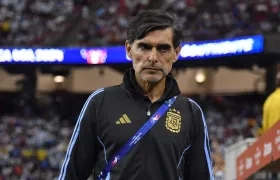 Roberto Ayala, ayudante de campo en la selección Argentina. 