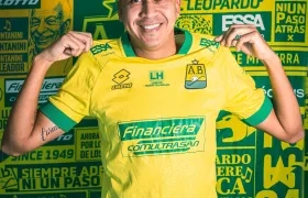 Víctor Cantillo jugará con el Bucaramanga tras su paso por el Remo de Brasil.