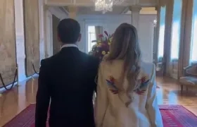 Abelardo De La Espriella y su esposa en la Casa de Nariño