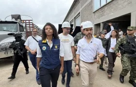 La Gobernadora del Chocó, Nubia Carolina Córdoba-Curi, y el Presidente Abelardo De La Espriella.