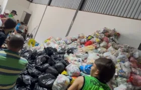 Ayuda humanitaria que llegó a Dosquebradas procedente de Barranquilla.