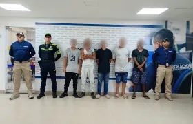 Ciudadanos extranjeros deportados por Migración Colombia.