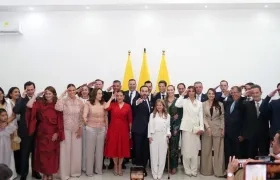 El Presidente Abelardo De La Espriella y su gabinete.